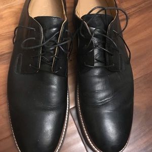 Vince, Men’s black leather shoes,  size 9.5 M